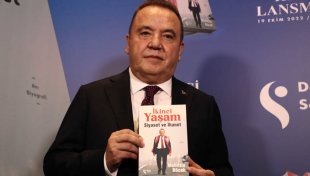 Başkan Böcek, 2. Kitabını Tanıttı