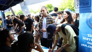 Büyükşehir Öğrenci Topluluk Tanıtım Günlerine Katıldı