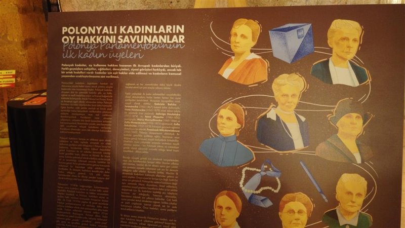 Tarihe damga vuran polonyalı kadınlar sergisi kızılkule’de açıldı