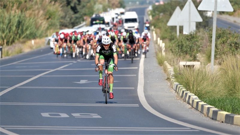 Türkiye şampiyonası 8. etap sezon kapanış yol bisiklet yarışı yapıldı