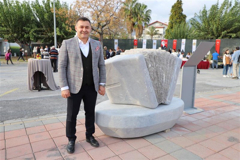 17. alanya uluslararası taş heykel sempozyumu sona erdi