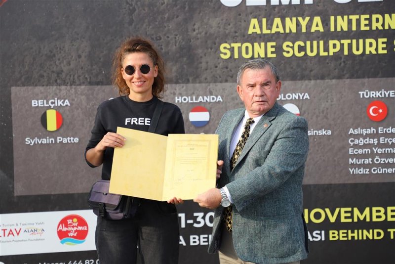 17. alanya uluslararası taş heykel sempozyumu sona erdi