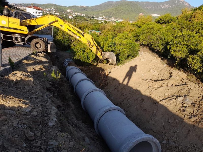 Alanya belediyesi alt yapı çalışmalarına son hız devam ediyor