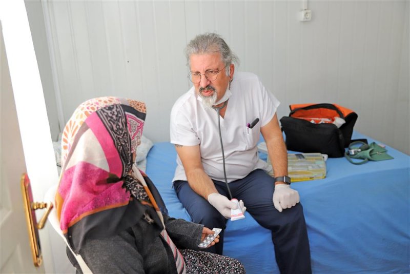 Alanya belediyesi’nin kırsalda sağlık hizmetleri devam ediyor