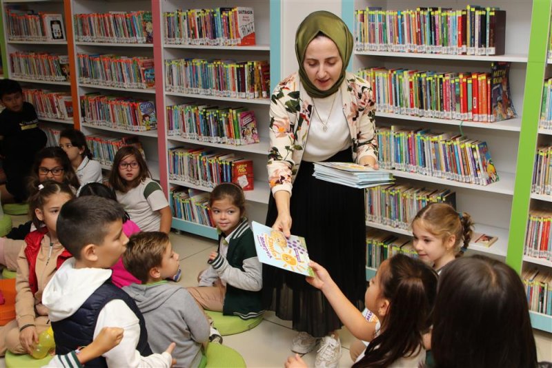 Hacıkura kütüphanesi’nden dünya çocuk kitapları haftası etkinliği