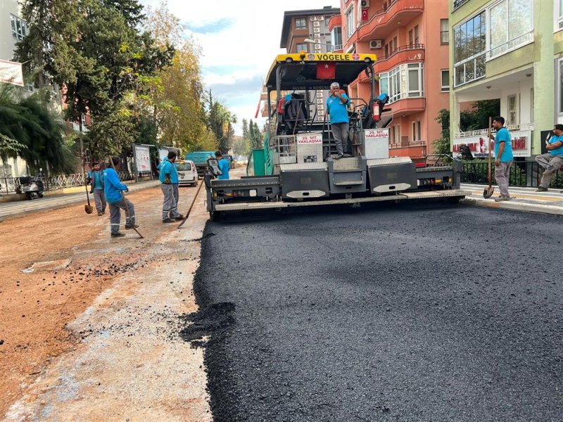 Kültür caddesi sil baştan yenilendi