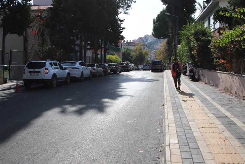 Kültür caddesi sil baştan yenilendi