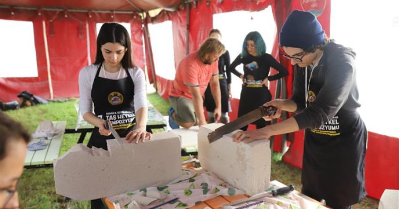 Türkler güzel sanatlar lisesi öğrencilerinden heykel sempozyumuna ziyaret