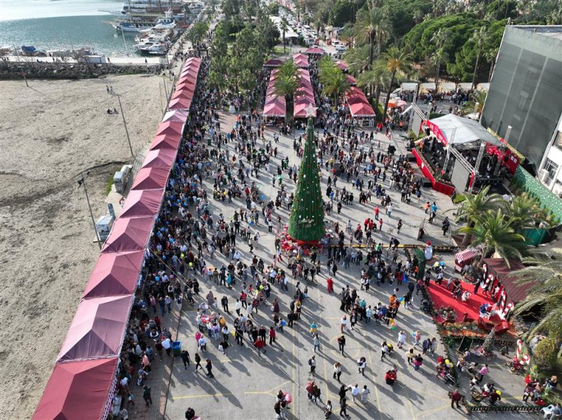 12. alanya uluslararası yeni yıl pazarı rekor katılım ile gerçekleştirildi