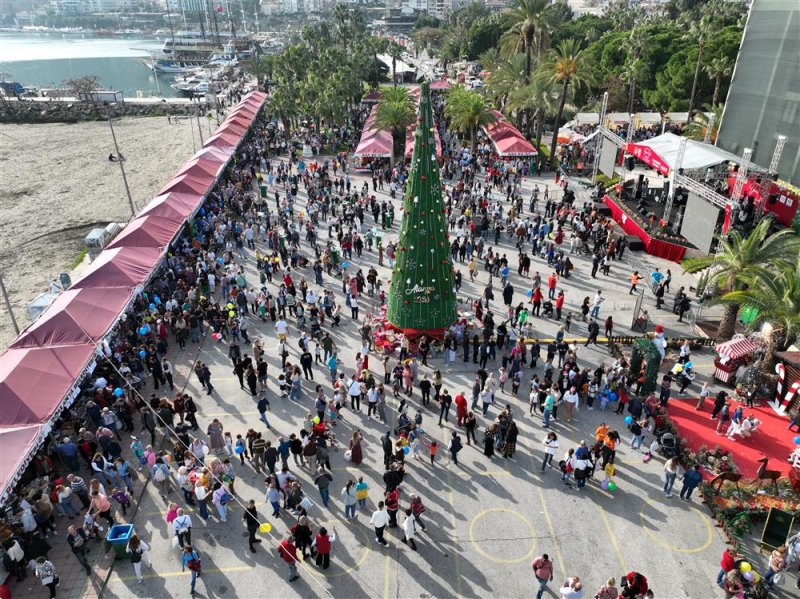 12. alanya uluslararası yeni yıl pazarı rekor katılım ile gerçekleştirildi