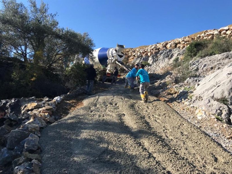 Alanya belediyesi alt ve üst yapı çalışmalarına devam ediyor