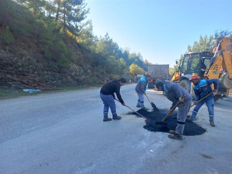 Alanya belediyesi alt ve üst yapı çalışmalarına devam ediyor