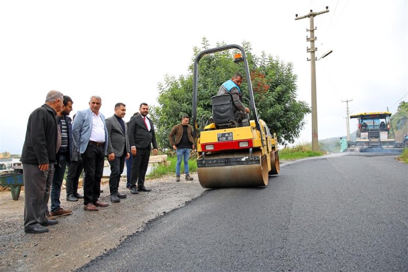 Eski antalya caddesi sil baştan yenileniyor