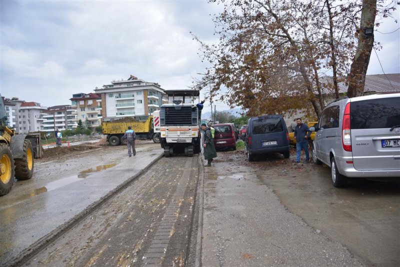 Kestel isa küçülmez caddesi yenileniyor