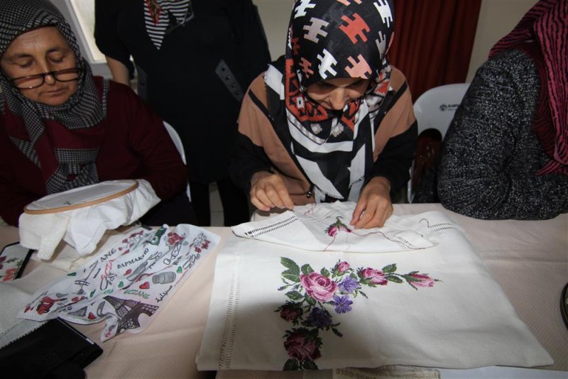 Alanya belediyesi’nden kargıcak’a yeni kurs merkezi