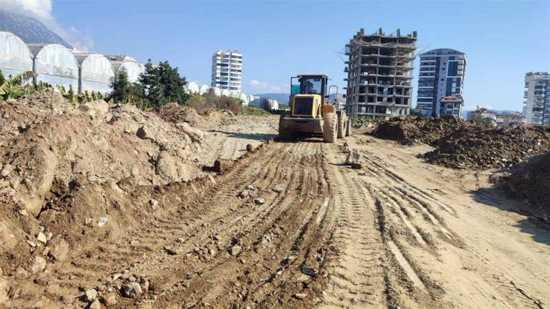 Alanya belediyesi’nden kırsal yollarında yoğun mesai