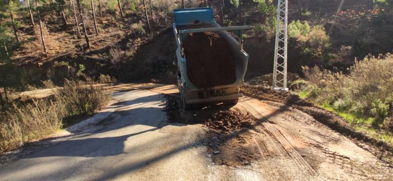 Alanya belediyesi’nden kırsal yollarında yoğun mesai