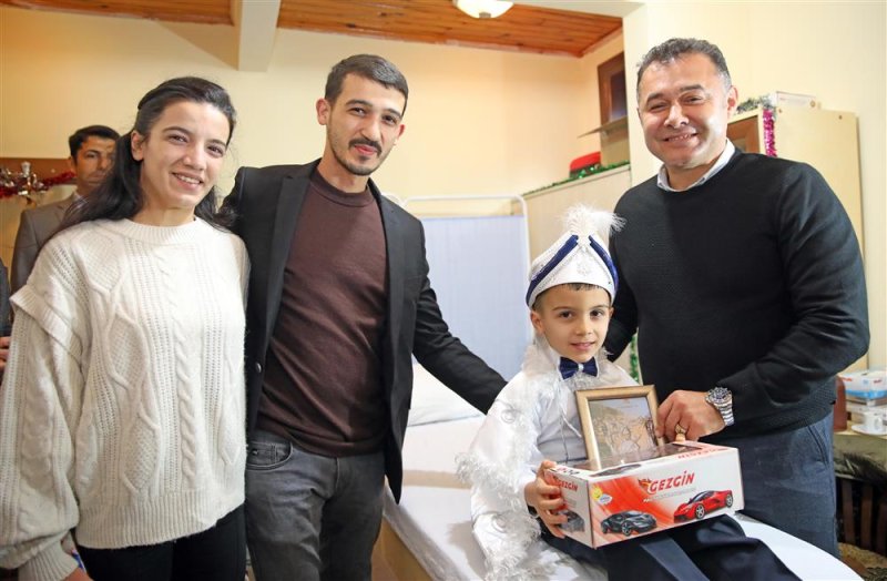 Alanya belediyesi’nin yeni yıldaki ilk sünnet organizasyonu başladı