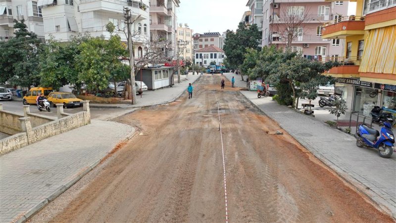 Asfalt yenileme çalışmaları kadıpaşa mahallesi’nde devam ediyor