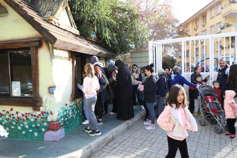 Balon parkı sömestrda doldu taştı