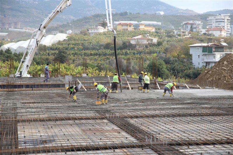 Mahmutlar kültür ve etüt merkezi hızla yükseliyor