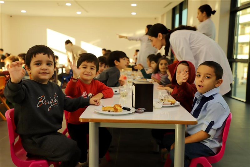 Oba rüya ipekten ve saadet çelik kreş ve çocuk akademisi’ne velilerden tam not