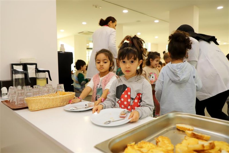 Oba rüya ipekten ve saadet çelik kreş ve çocuk akademisi’ne velilerden tam not