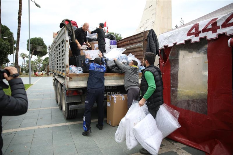 Alanya belediyesi’nde deprem seferberliği başkan yücel: “tüm gücümüzle yaraları saracağız”