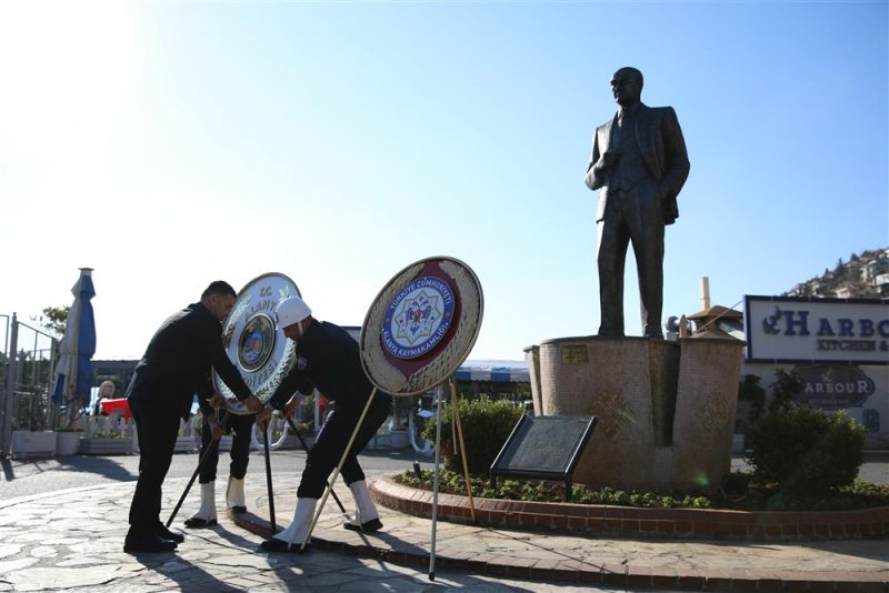 Atatürk’ün alanya’ya gelişinın 88. yıl dönümü törenle kutlandı