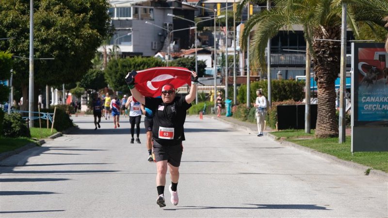 23. alanya atatürk halk koşusu ve yarı maratonu tamamlandı