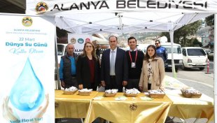 Alanya belediyesi dünya su günü’nde perlatör dağıtarak su tasarrufuna dikkat çekti