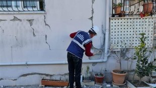 Alanya belediyesi ekipleri deprem bölgesindeki çalışmalarına devam ediyor