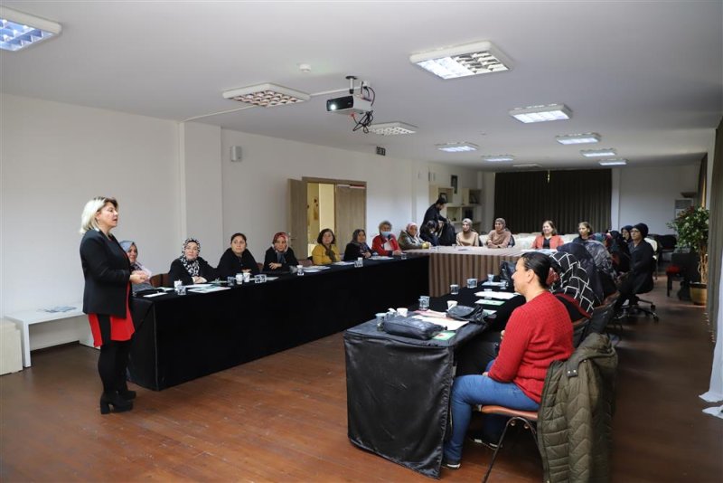 Alanya belediyesi’nden beslenme semineri