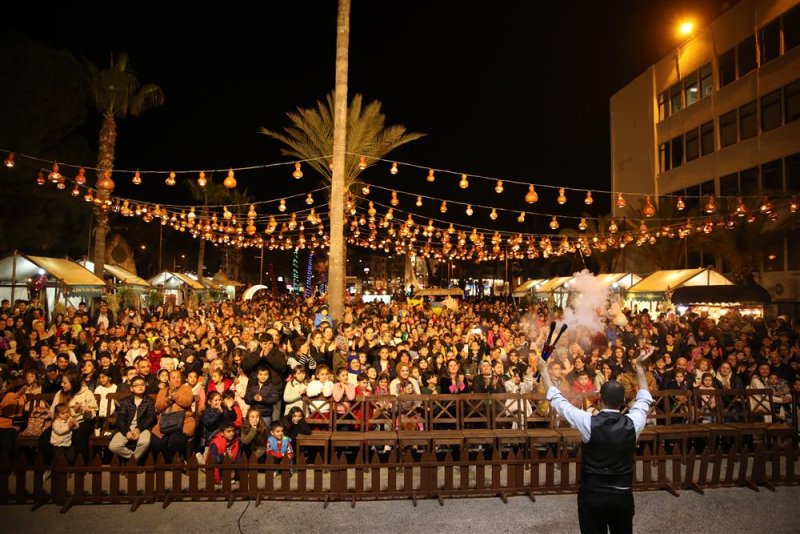 Alanya belediyesi ramazan meydanı kapılarını açtı