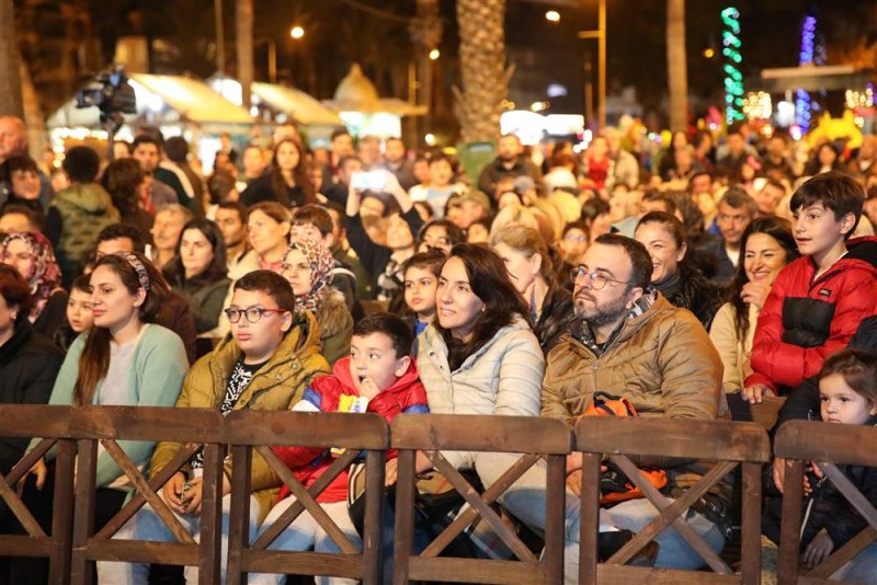 Alanya belediyesi ramazan meydanı kapılarını açtı