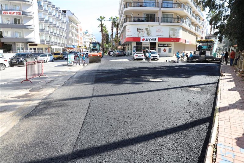 Alanya’nın caddeleri yenileniyor selam sokak yeni görünümü ile hizmette