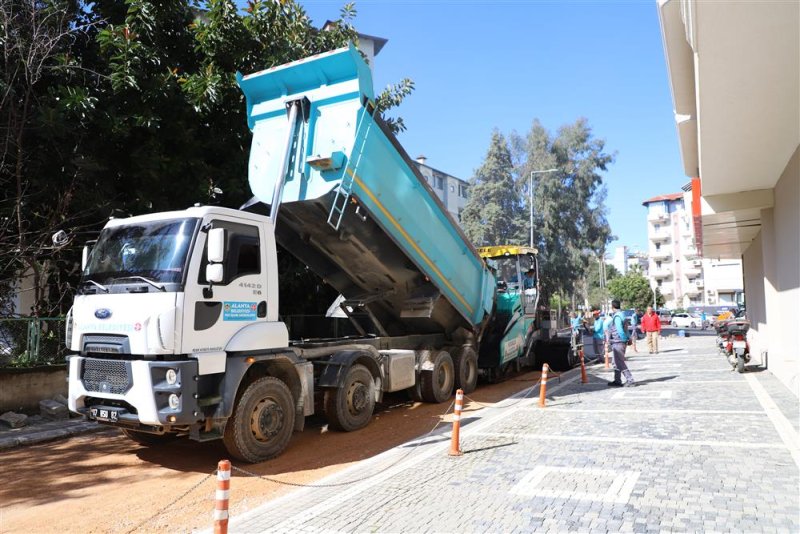 Alanya’nın caddeleri yenileniyor selam sokak yeni görünümü ile hizmette