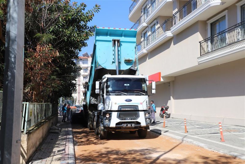 Alanya’nın caddeleri yenileniyor selam sokak yeni görünümü ile hizmette