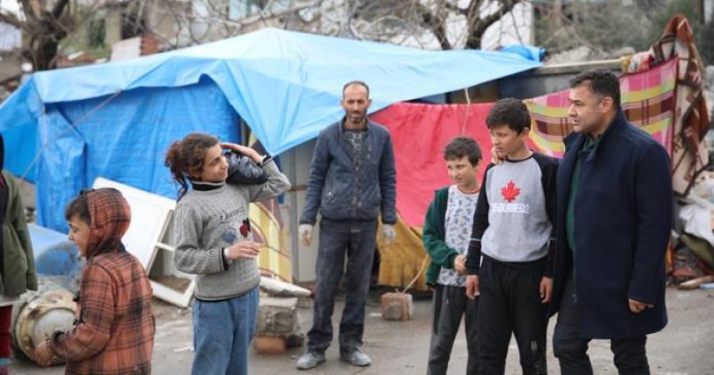 Başkan yücel’in deprem bölgesinde ziyaretleri sürüyor