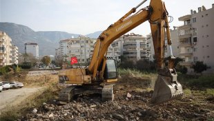 Mahmutlar ahmet yatmaz caddesi sahil yoluna bağlanıyor
