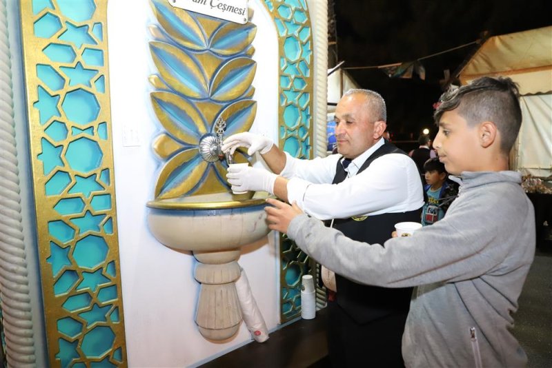 Ramazan meydanı kapılarını açıyor