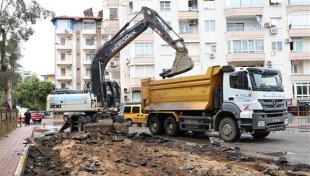 Selam sokak yenileniyor