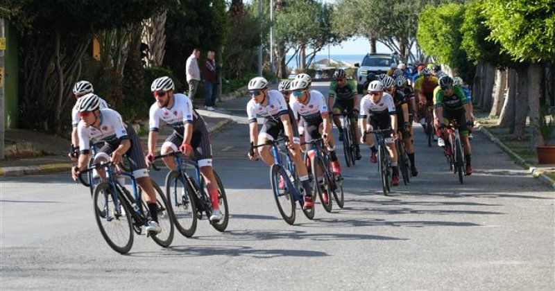 Uluslararası kleopatra ktriteryum yol bisiklet yarışları yapıldı