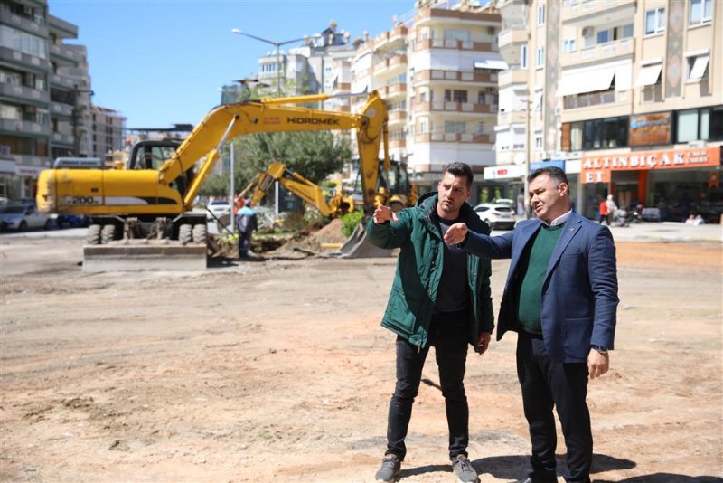 Yunus emre caddesi baştan sona yenileniyor