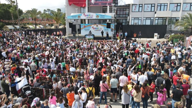 5. alanya uluslararası çocuk festivali büyük bir coşku ve katılımla gerçekleşti - 80’in üzerinde ülkeden çocuklar ile sevgi ve barış mesajı