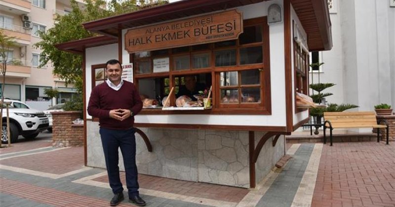 Alanya belediyesi halk ekmek büfelerinde 6 tl’den satılan pidelere yoğun ilgi