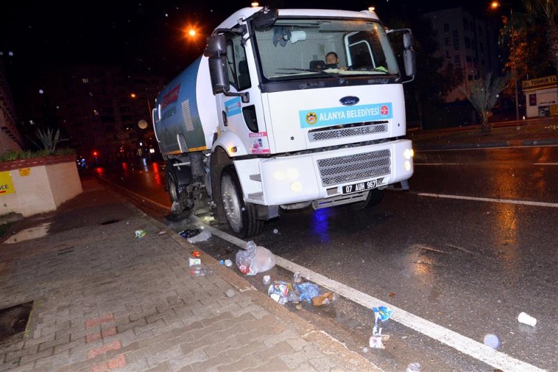 Alanya belediyesi’nden bayram temizliği - ramazan bayramı’nda temizlik işleri ekipleri 7-24 görev başında olacak