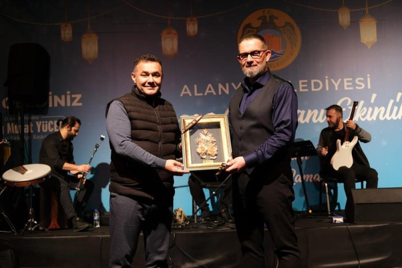 Alanya belediyesi ramazan meydanı şair ibrahim sadri’yi ağırladı