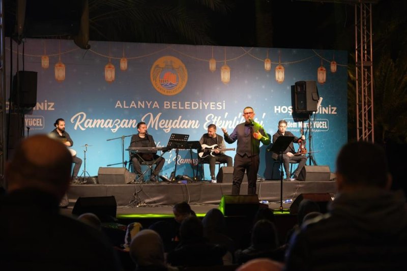 Alanya belediyesi ramazan meydanı şair ibrahim sadri’yi ağırladı