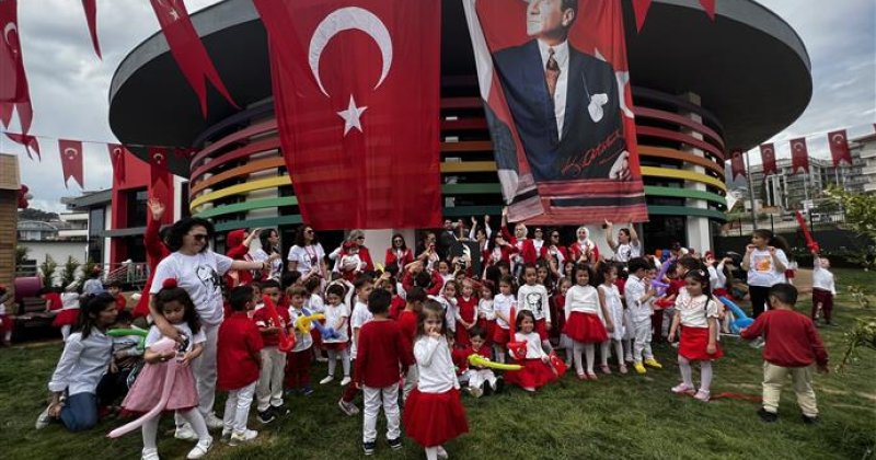 Alanya belediyesi rüya ipekten ve saadet çelik kreş ve çocuk akademisi’nde 23 nisan coşkusu